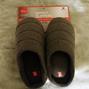 NWT - Hanes Ultimate Comfort Slippers - Men's Medium (8-9)